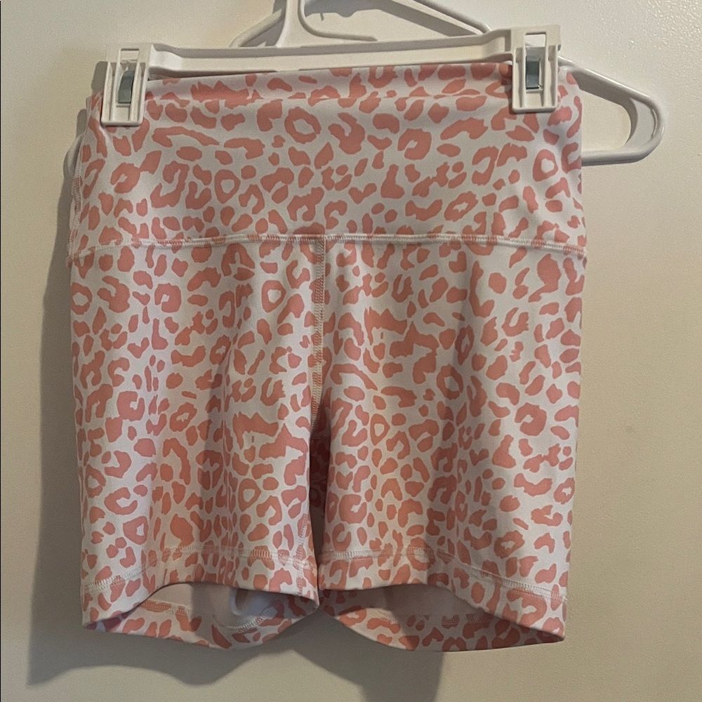90 Degree By Reflex Pink Leopard Women's Bike Shorts